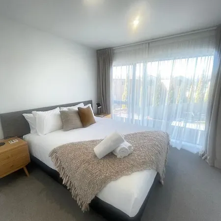 Alpine Junction Townhouse Apartments, Lodge & Hotel Wanaka Exterior foto